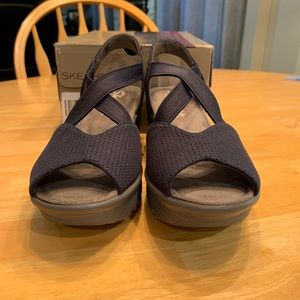 Clarks, Navy, 5 1/2 M, wedge heel